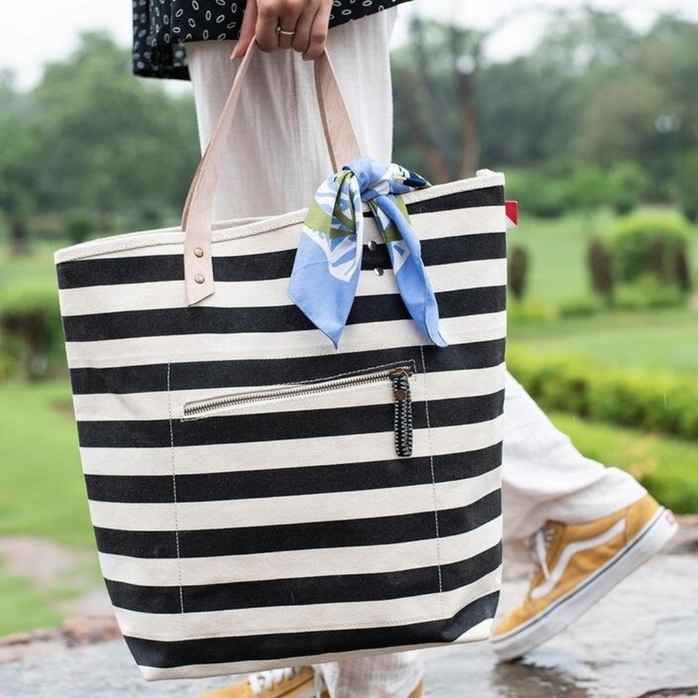 ShoreBag Canvas Tote